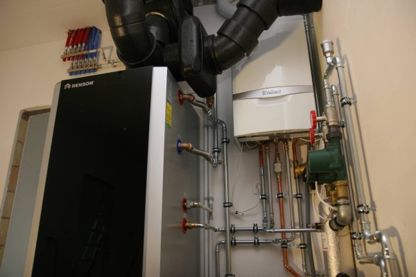 Renson E+ndura combineert ventilatie-unit met warmtepomp, project Sinaai