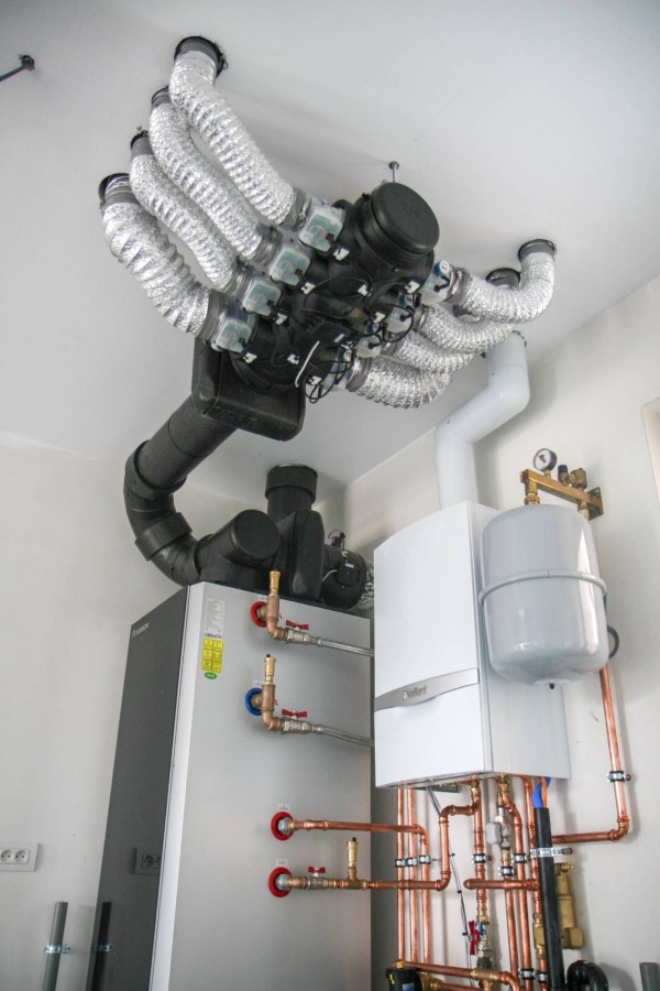 Renson E+ndura combineert ventilatie-unit met warmtepomp, project Stasegem