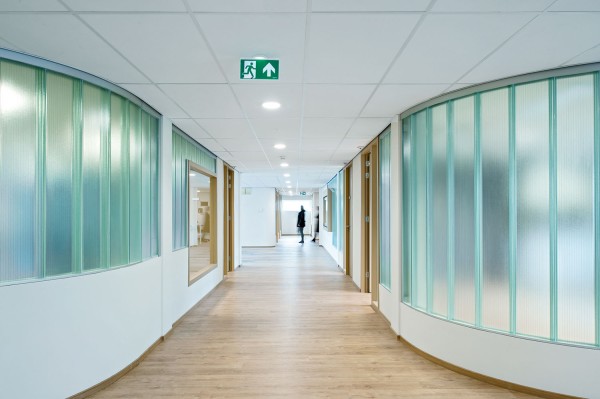 Noodverlichting aangestuurd door DALI in TBS-kliniek