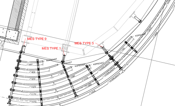 Zonwering en gevelbekleding volgt curve van gebouw