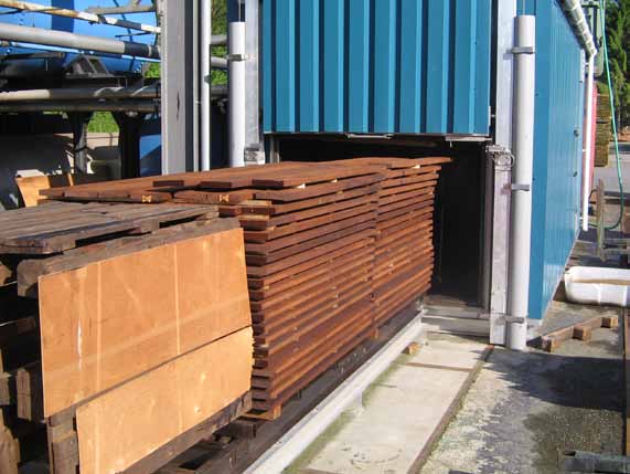 Capaciteitsuitbreiding van de productiefaciliteiten van houtmodificatie