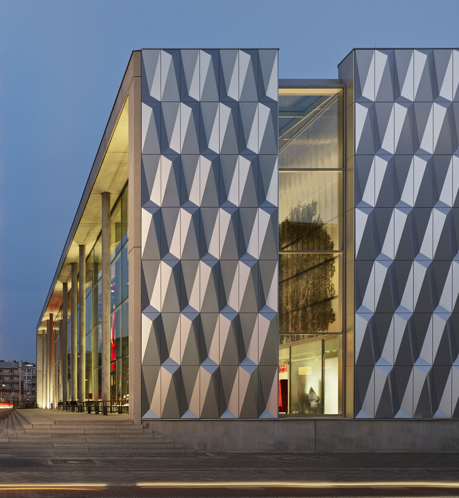 Berlijns nieuwe associatie met „Bauhaus“ Berlijns nieuwe associatie met „Bauhaus“