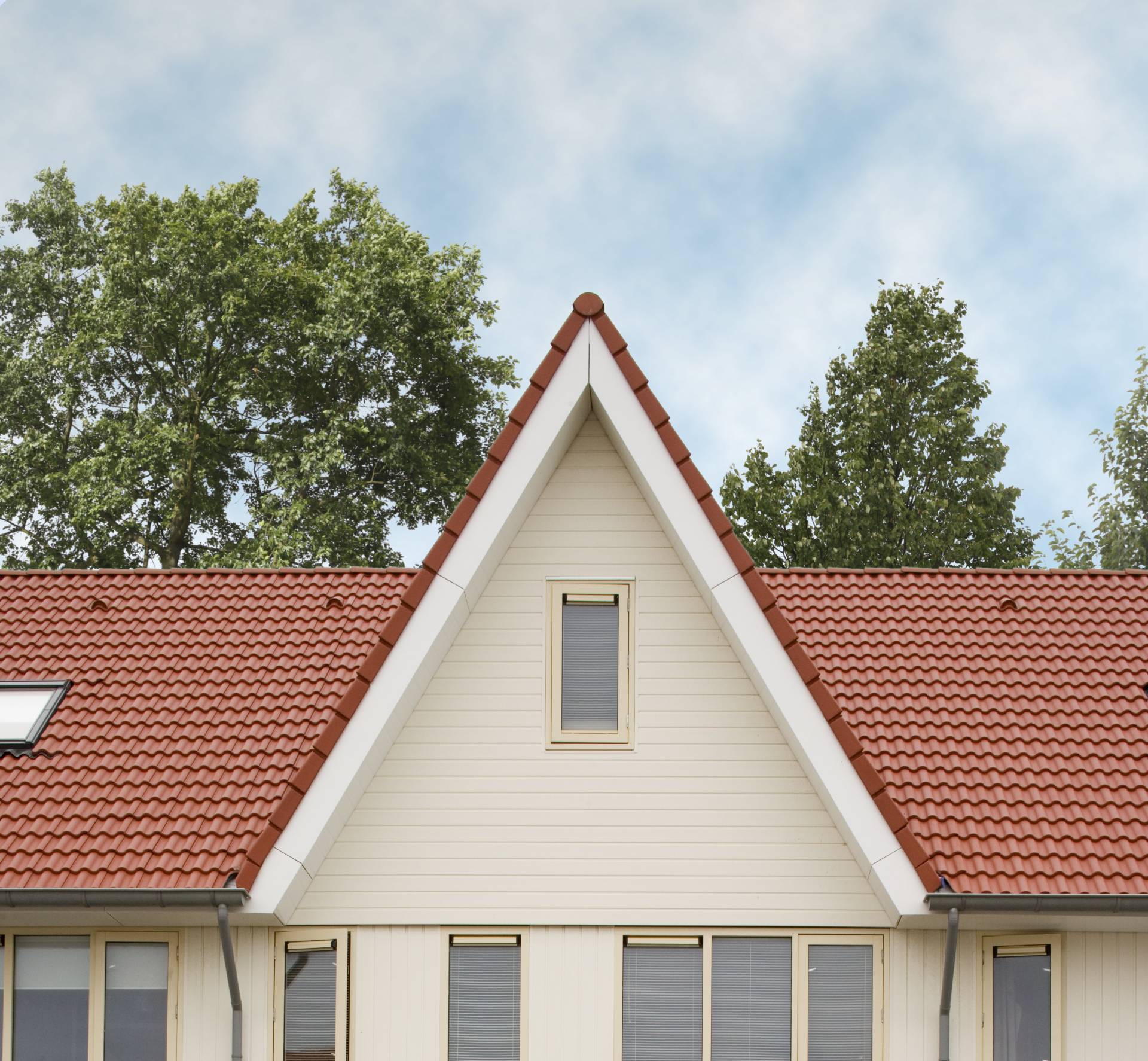Profort+ is dé brandveilige kunststof gevelbekleding, gemaakt van 90% gerecycled materiaal Profort+ is dé brandveilige kunststof gevelbekleding, gemaakt van 90% gerecycled materiaal