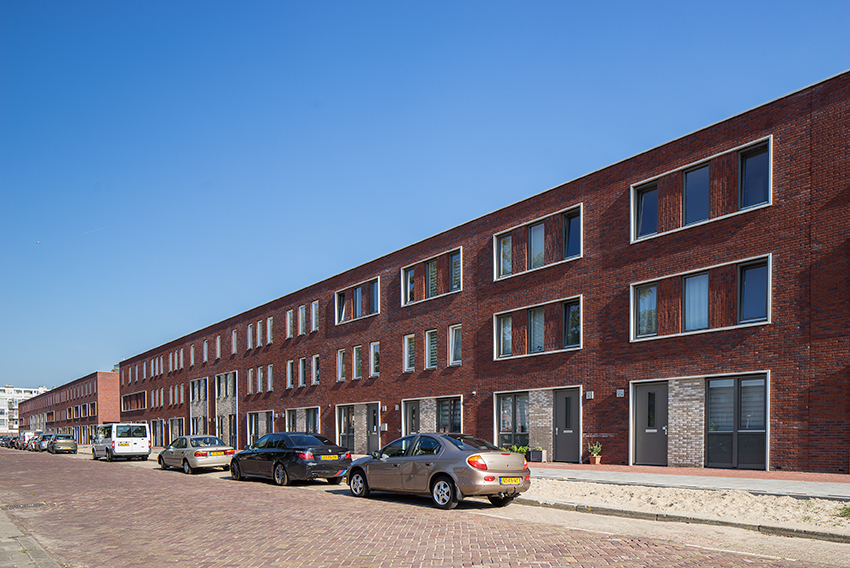 Holonite levert witte elemement aan voor nieuwbouw van woningen aan de Wapserveenstraat in Den Haag