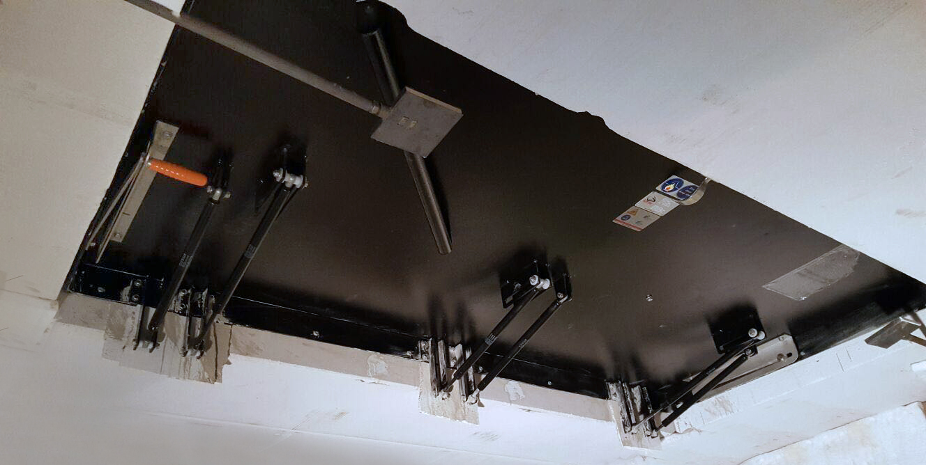 Nieuw brandwerend Gorter® vloerluik Nieuw brandwerend Gorter® vloerluik