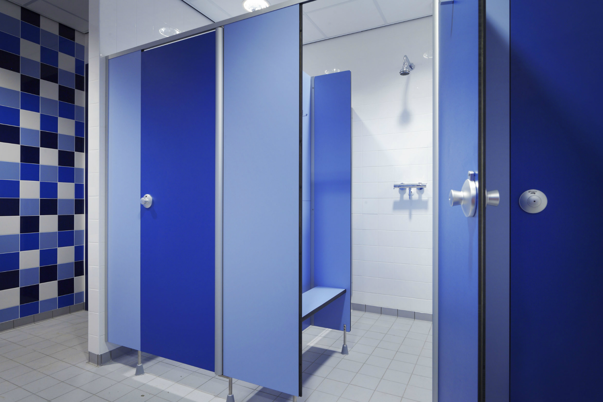 Sanitaire cabines Model VV van Leerkotte BV, Groningen douches Sanitaire cabines Model VV van Leerkotte BV, Groningen douches