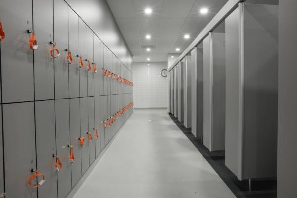Garderobe kasten Model LM van Leerkotte BV