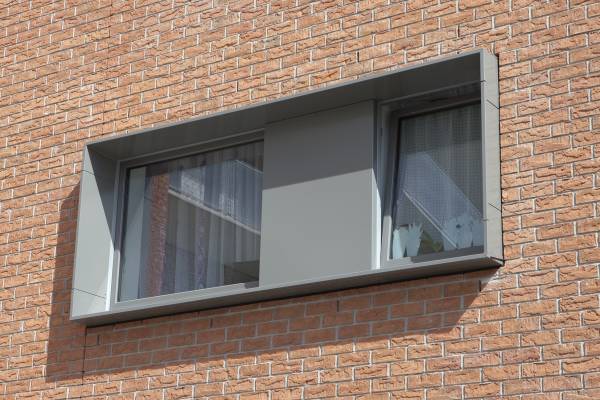 Aluminium geveldetaillering combineert duurzaamheid en functionaliteit met uitstraling