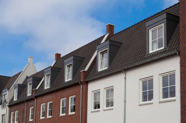 ISIcompact; speciaal ontwikkeld voor bekleden van bedrijfspanden