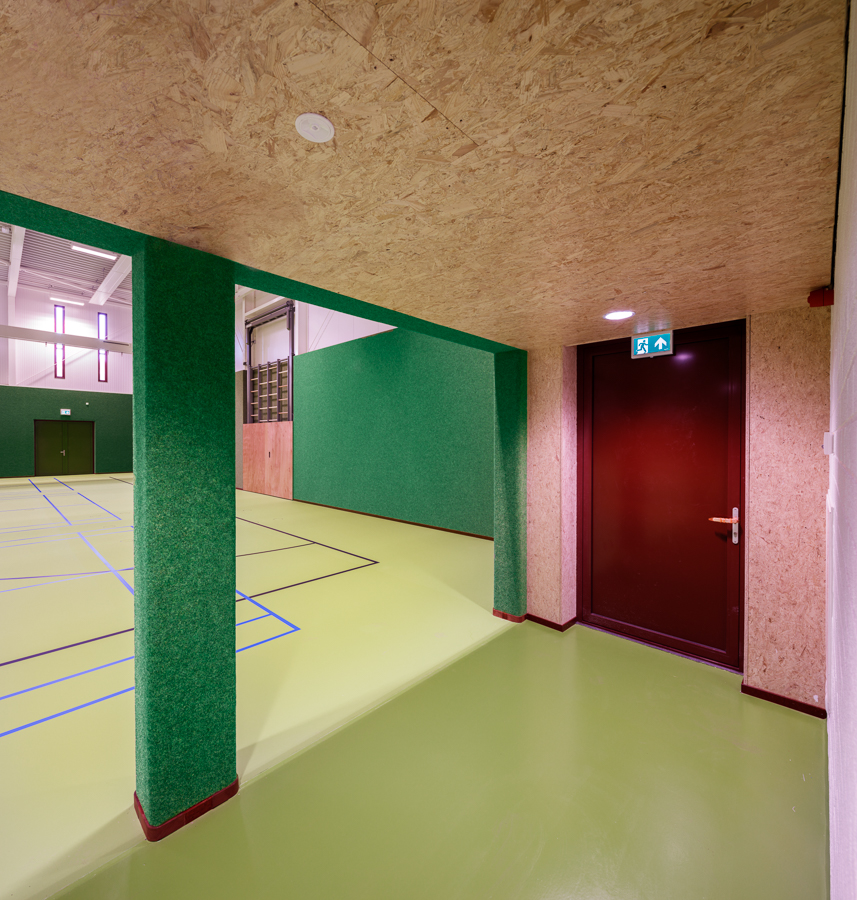 Nieuwe lichtoplossingen voor de branches recreatie en wooncomplex Nieuwe lichtoplossingen voor de branches recreatie en wooncomplex