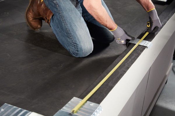 Montage zonder solderen met de Quick-fit deklijst
