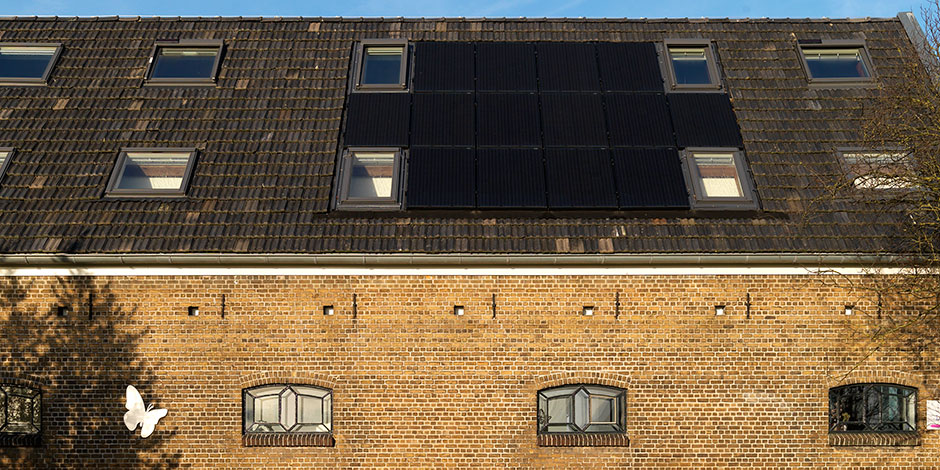 Esthetische integratie-oplossingen VELUX dakramen en zonnepanelen Esthetische integratie-oplossingen VELUX dakramen en zonnepanelen