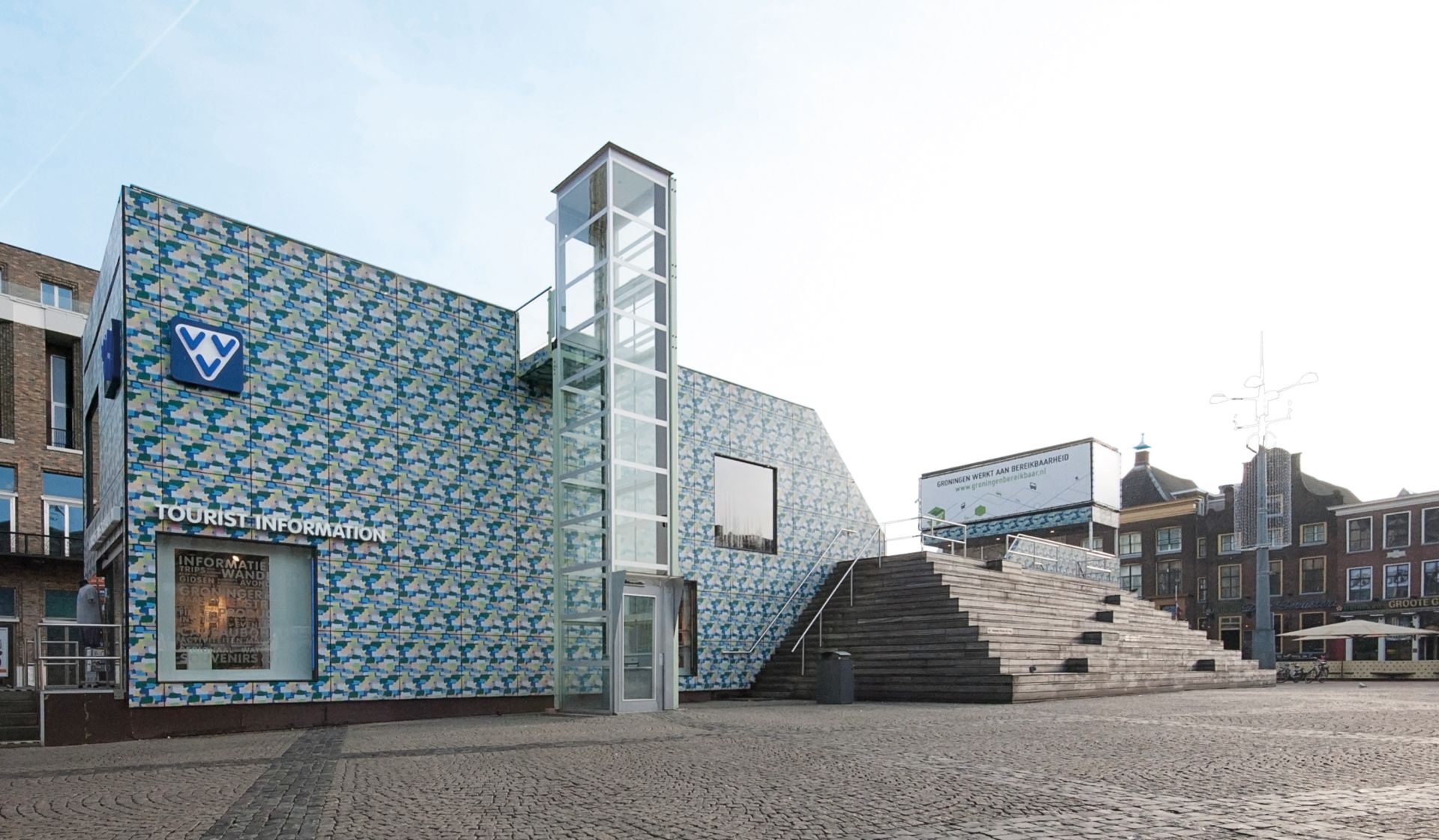 Personenlift ook voor buiten, ideaal voor renovaties Personenlift ook voor buiten, ideaal voor renovaties