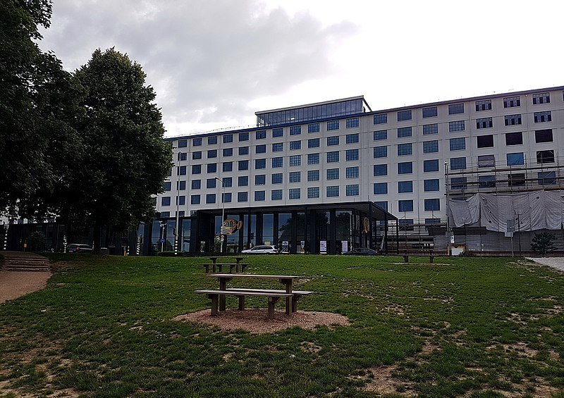 Spectaculaire skybar op The Student Hotel Maastricht