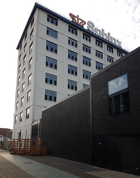 Spectaculaire skybar op The Student Hotel Maastricht Spectaculaire skybar op The Student Hotel Maastricht