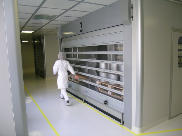 Speciale snelloopdeuren voor cleanrooms