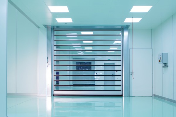 Speciale snelloopdeuren voor cleanrooms