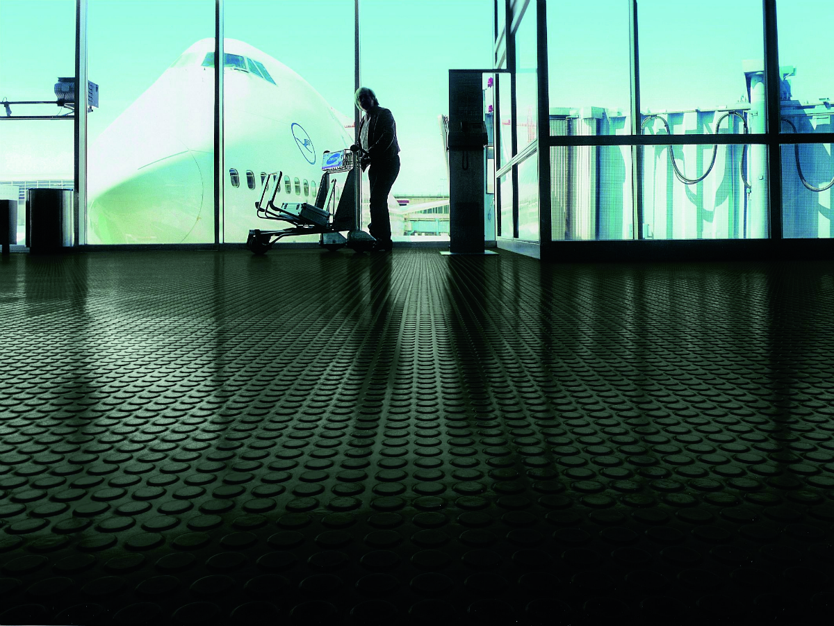 nora flooring bestaat 50 jaar: Jubileum van het merk met de nop nora flooring bestaat 50 jaar: Jubileum van het merk met de nop