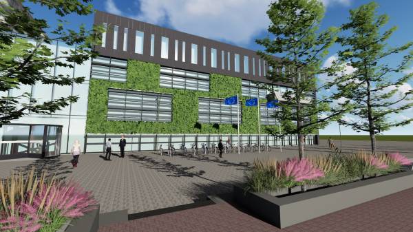 Impressie zuidgevel Gemeentehuis Heerhugowaard met Shadogreen en Shadoglass