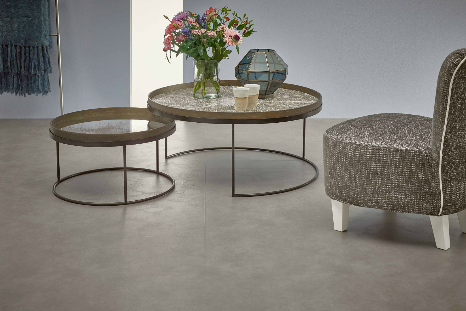 De nieuwe Novilon Nova Luxe collectie van Forbo Flooring bevat ook een aantal betonnen De nieuwe Novilon Nova Luxe collectie van Forbo Flooring bevat ook een aantal betonnen