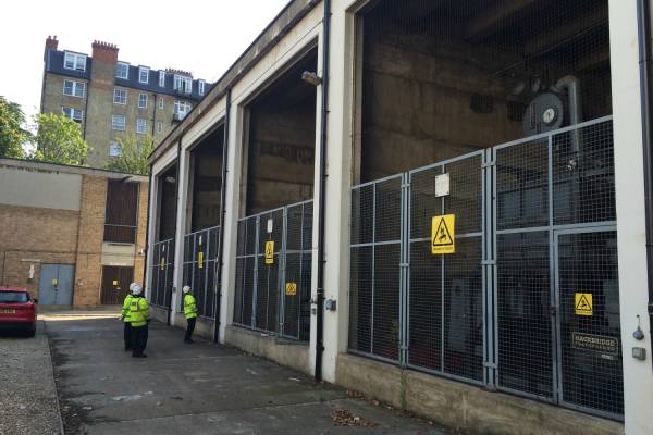 Voor: geluidsoverlast bij Londens transformatorstation door laagfrequent geluid