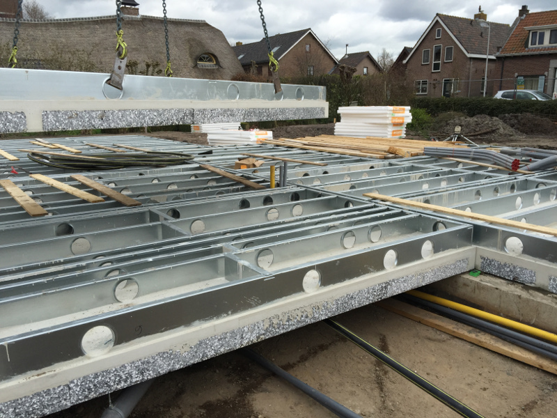 LEWIS Steelframe Concrete Floor 