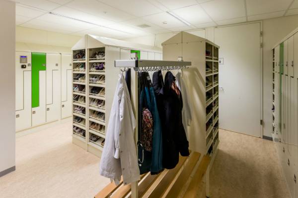 Oostwoud garderobe-inrichting