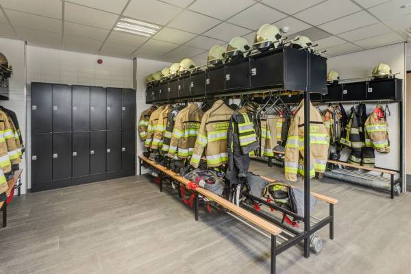 Oostwoud garderobe-inrichting brandweer