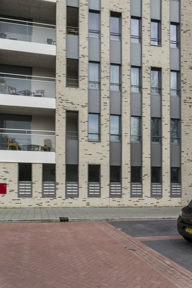 Oostwoud postkasten en brievenbussen, model inbouwpostkast met uitneemopening Oostwoud postkasten en brievenbussen, model inbouwpostkast met uitneemopening