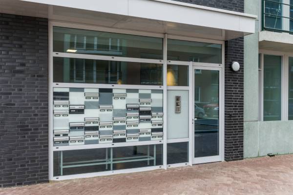 Oostwoud postkasten en brievenbussen, model inbouwpostkast met uitneemopening