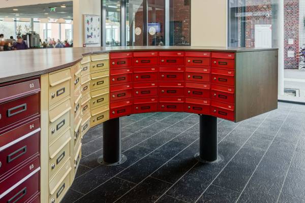 Oostwoud postkasten model wandkast