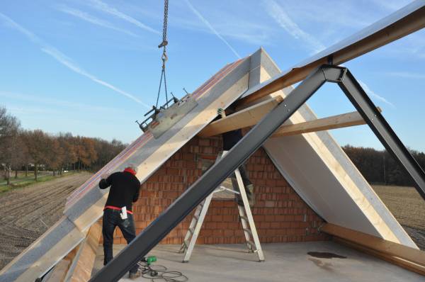 IsoBouw SlimFix XT Passief, dakpanelen voor energieneutraal bouwen