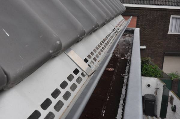SlimFix RenoGoot, aluminium renovatiegoten voor opgehoogde daken (renovatie)
