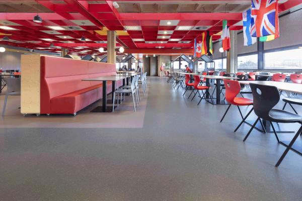 dining hall CO2-neutraal Marmoleum Forbo Flooring