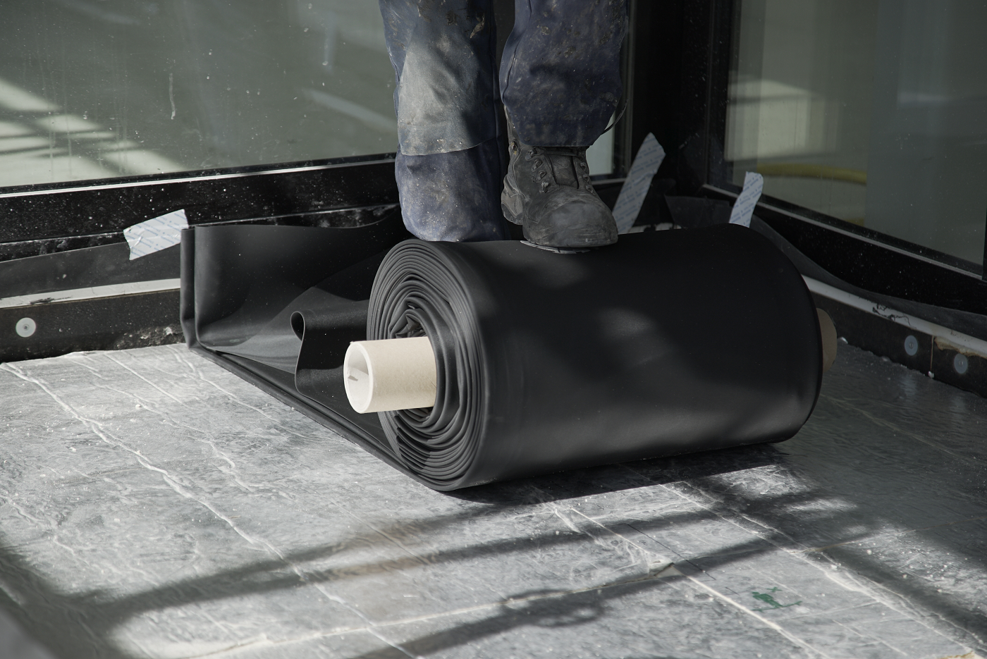 HERTALAN® RhinoBond® EPDM membraansysteem HERTALAN® RhinoBond® EPDM membraansysteem