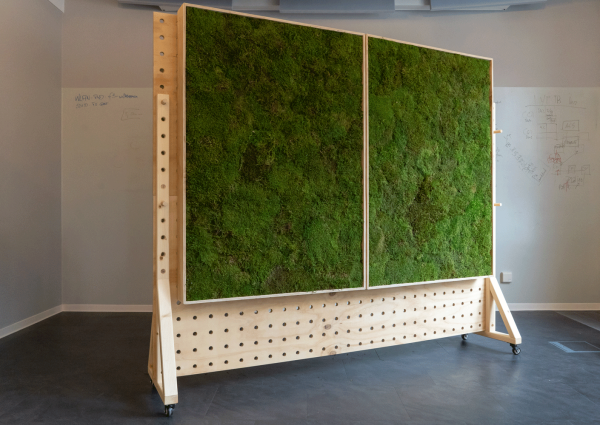 Soundblox Green Wall, akoestische scheidingswand met mummie-mos