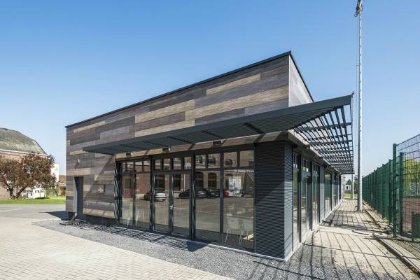 Salle de Sports, Celles-en-Hainaut - gevelbekleding Rockpanel Woods