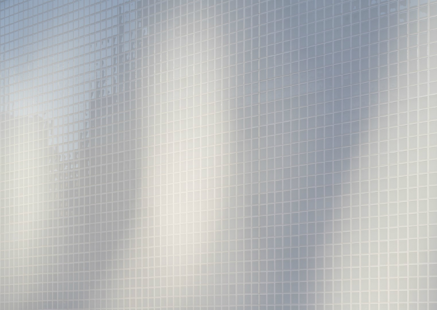 Sto - Bijzonder glasmozaïek siert hedendaagse architectuur