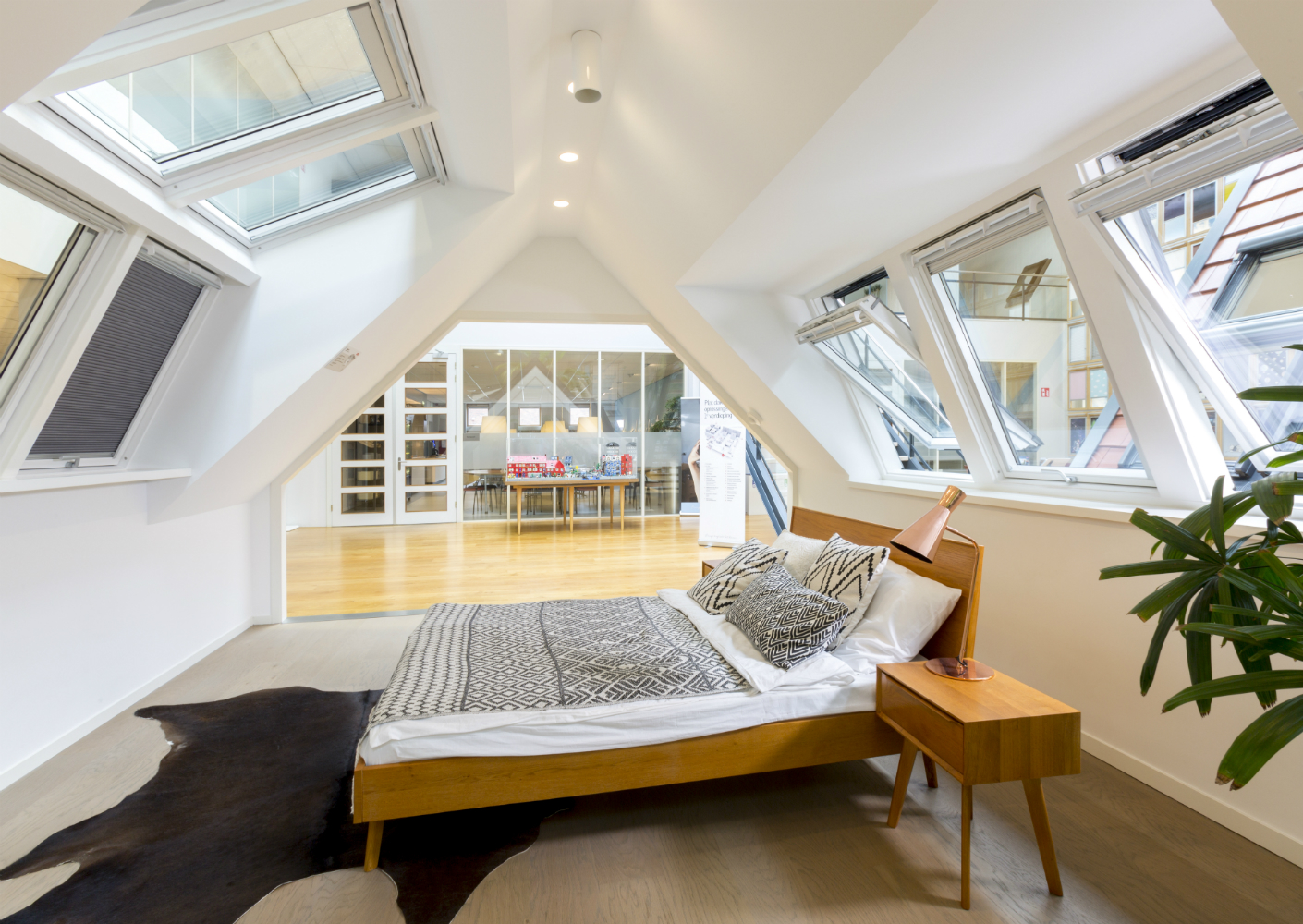 VELUX Nederland nu ook digitaal te bezoeken VELUX Nederland nu ook digitaal te bezoeken