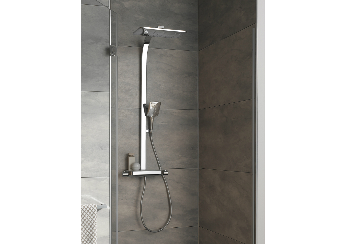 AquaTray: design-armatuur met glasplanchet AquaTray: design-armatuur met glasplanchet