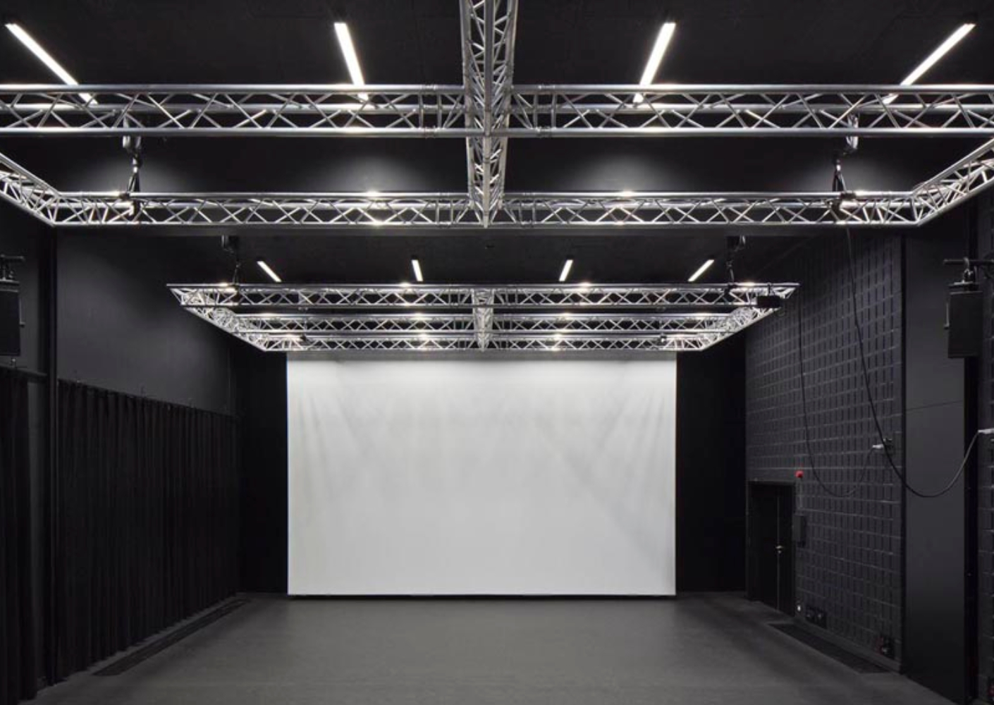 Soundless Acoustics - Binnenwanden zowel functioneel als decoratief Soundless Acoustics - Binnenwanden zowel functioneel als decoratief
