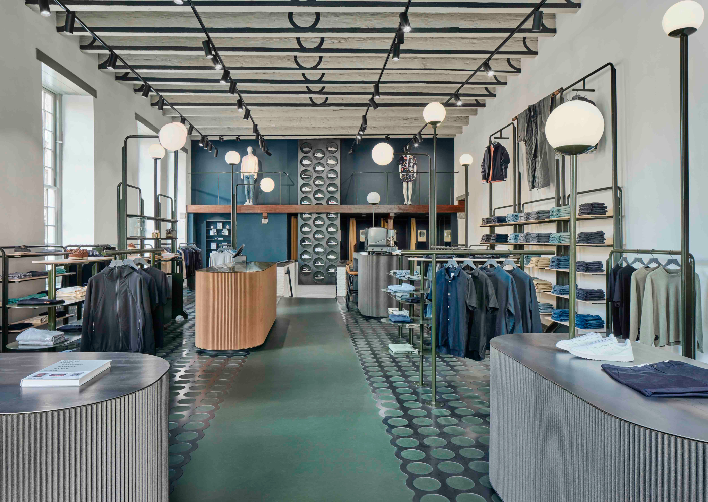 Coef Men met een Marmoleum-vloer van Forbo Flooring Coef Men met een Marmoleum-vloer van Forbo Flooring