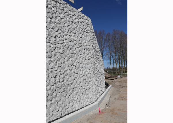 Traditionele basalten kademuren van beton - NOE