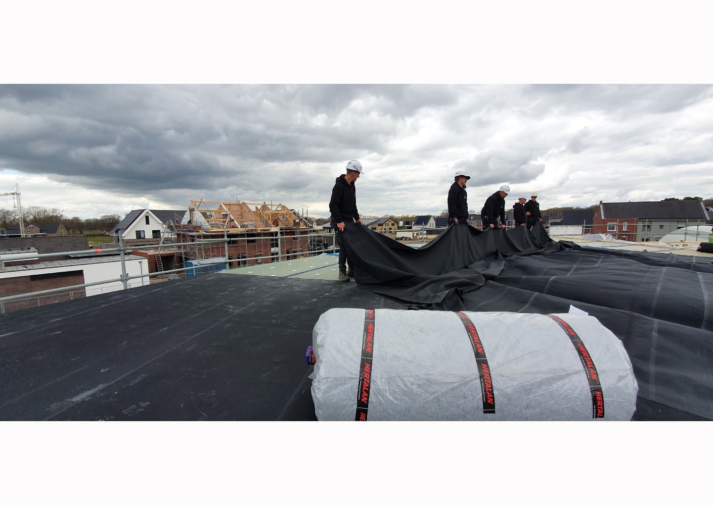 Duurzame en circulaire dakbedekking: HERTALAN® EPDM Inductiesysteem Duurzame en circulaire dakbedekking: HERTALAN® EPDM Inductiesysteem