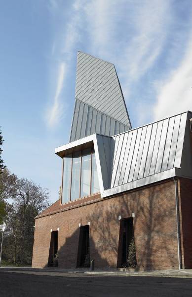 Koningkerk Haarlem (fels, roef en losanges) Koningkerk Haarlem (fels, roef en losanges)