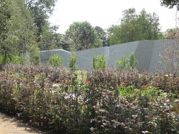 Urnenmuur, Amsterdam (plankpanelen) Urnenmuur, Amsterdam (plankpanelen)