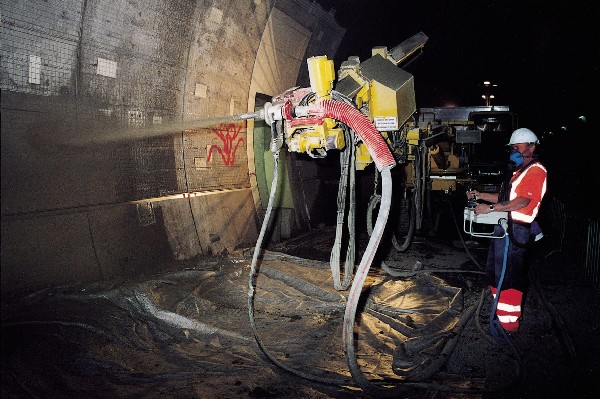 Westerscheldetunnel - ISOLATEK® Type MII brandwerende spuitpleister