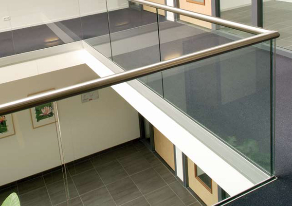 Safety Level glasbalustrades - TransLevelOne