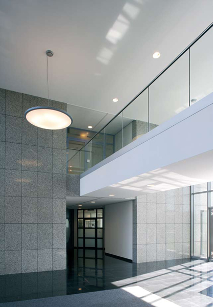 Safety Level glasbalustrades - TransLevelOne Safety Level glasbalustrades - TransLevelOne