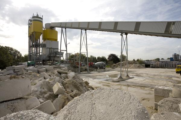 Mebin Ecocrete milieuvriendelijke betonmortel met betongranulaat: betongranulaat Mebin Ecocrete milieuvriendelijke betonmortel met betongranulaat: betongranulaat